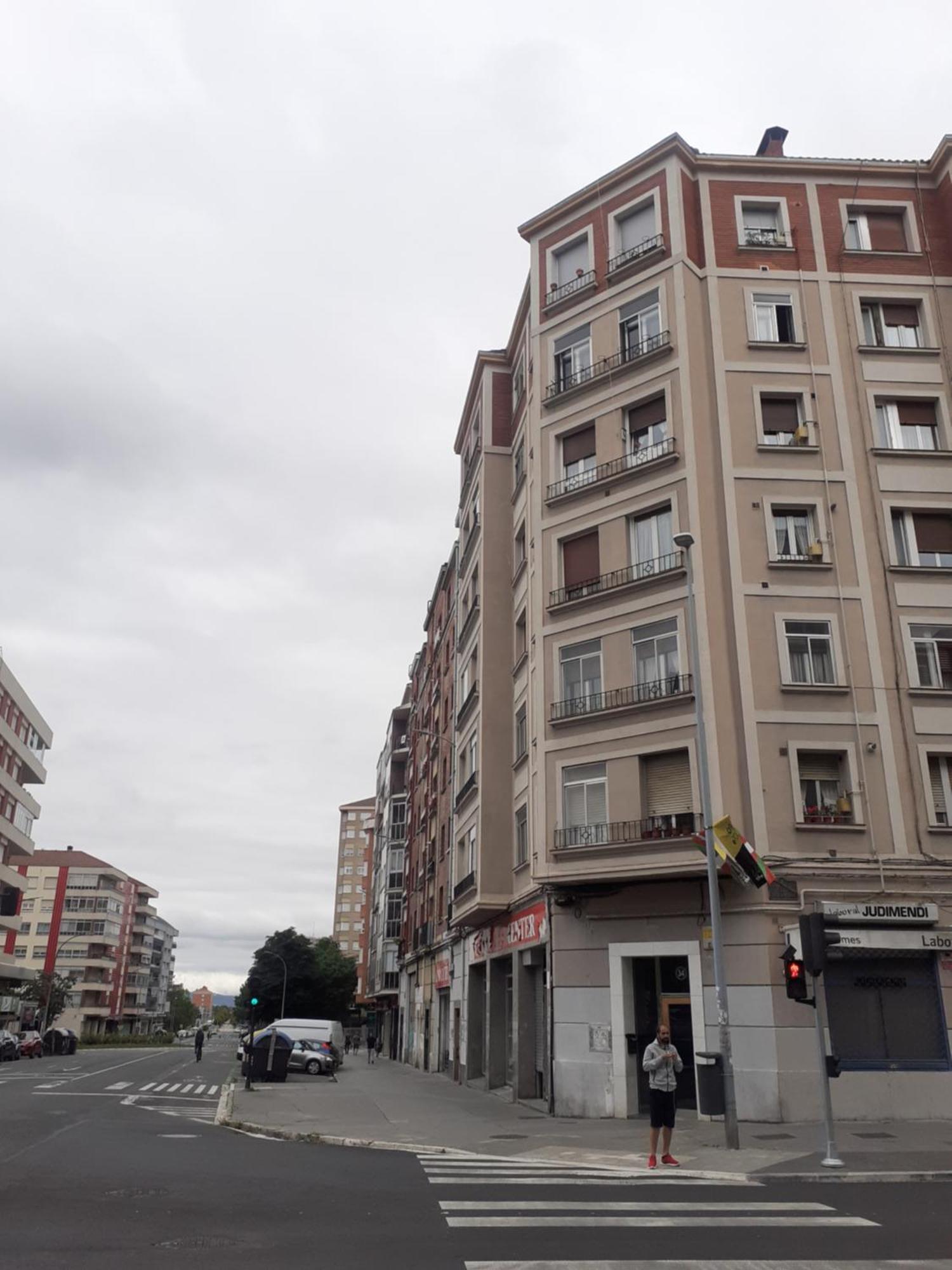 Moderno, Centrico. Perfecto Para Familias. Vitoria-Gasteiz Buitenkant foto